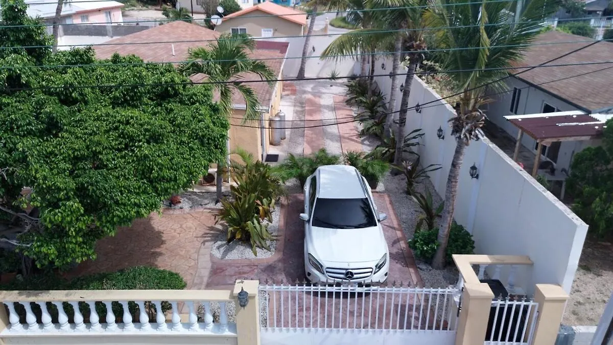 Earthy Island Casita 5 Min Drive Frm Mangel Halto Villa Savaneta Holiday home